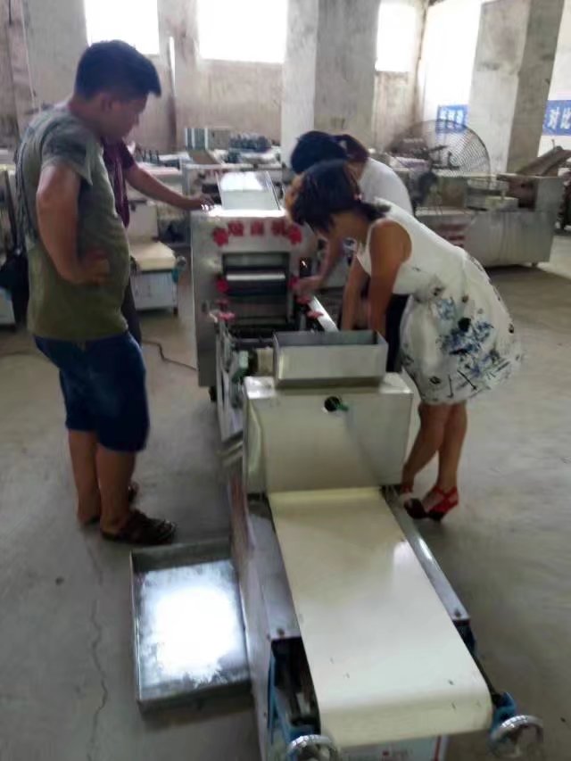 許昌燴面機(jī)3