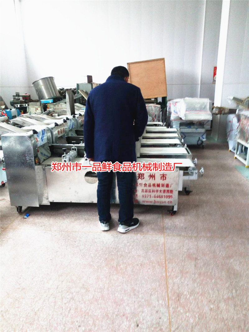 ȫ��(gu��)���ؿ͑�ǰ��(l��i)һƷ�r��(sh��)�ؿ���