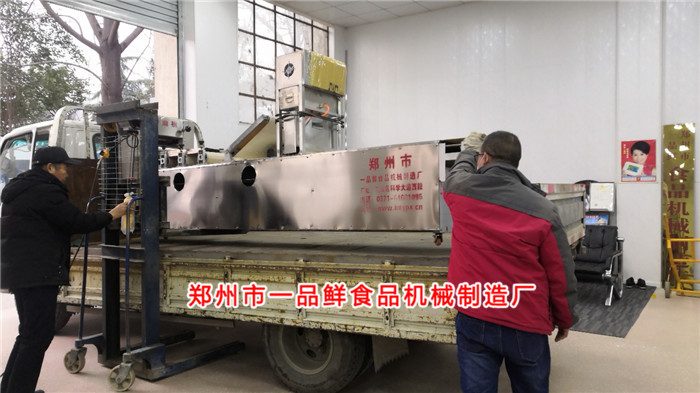 350型大型流水線燴面機(jī)2